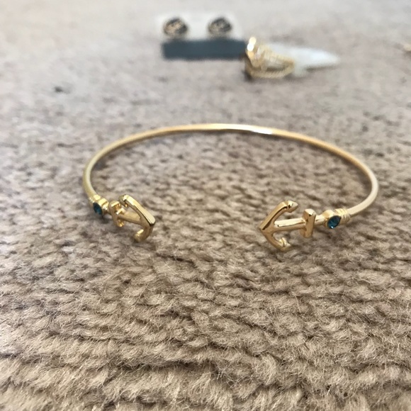 BRAND NEW-Sailor Themed Jewelry Set - Picture 4 of 7